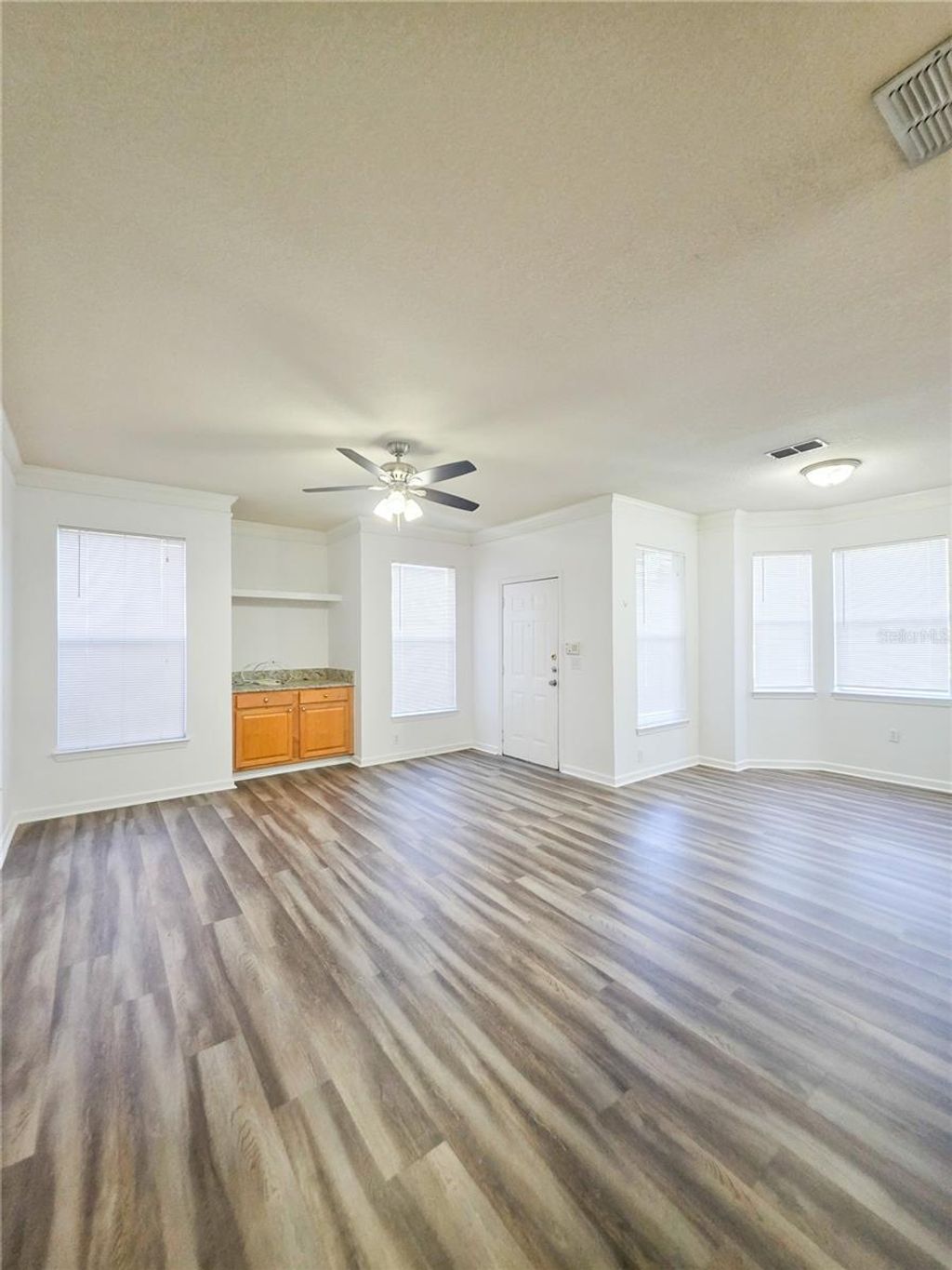 Photo of 10431 Villa View Circle #10431, Tampa, FL 33647 (MLS # TB8497815)