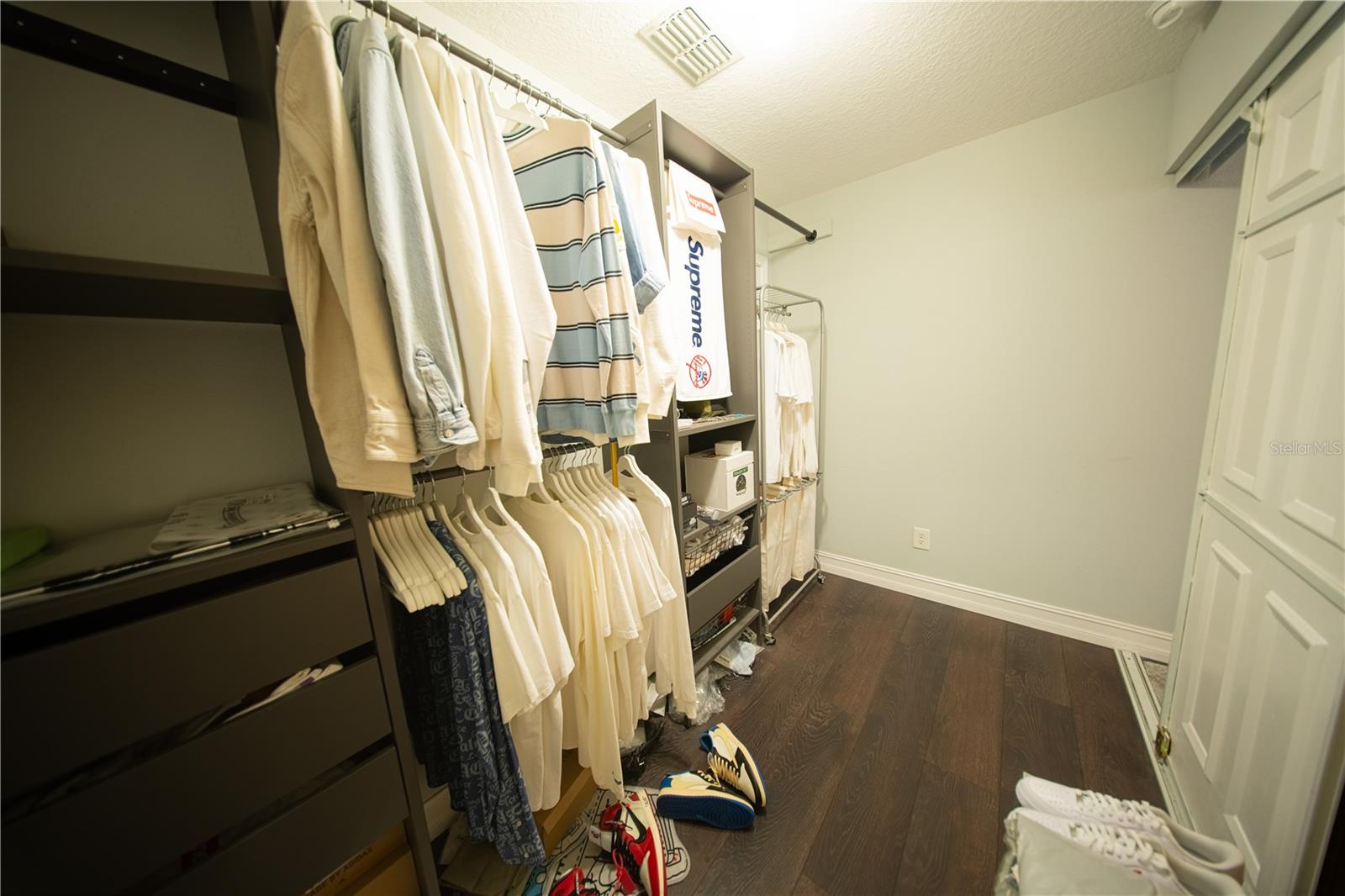 RESERVE AT BELMERE PH 02 48 144 - Residential