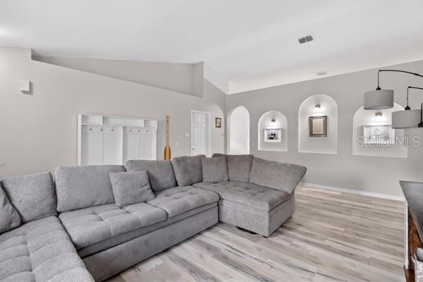 3857 SLEEPY HILL OAKS LOOP