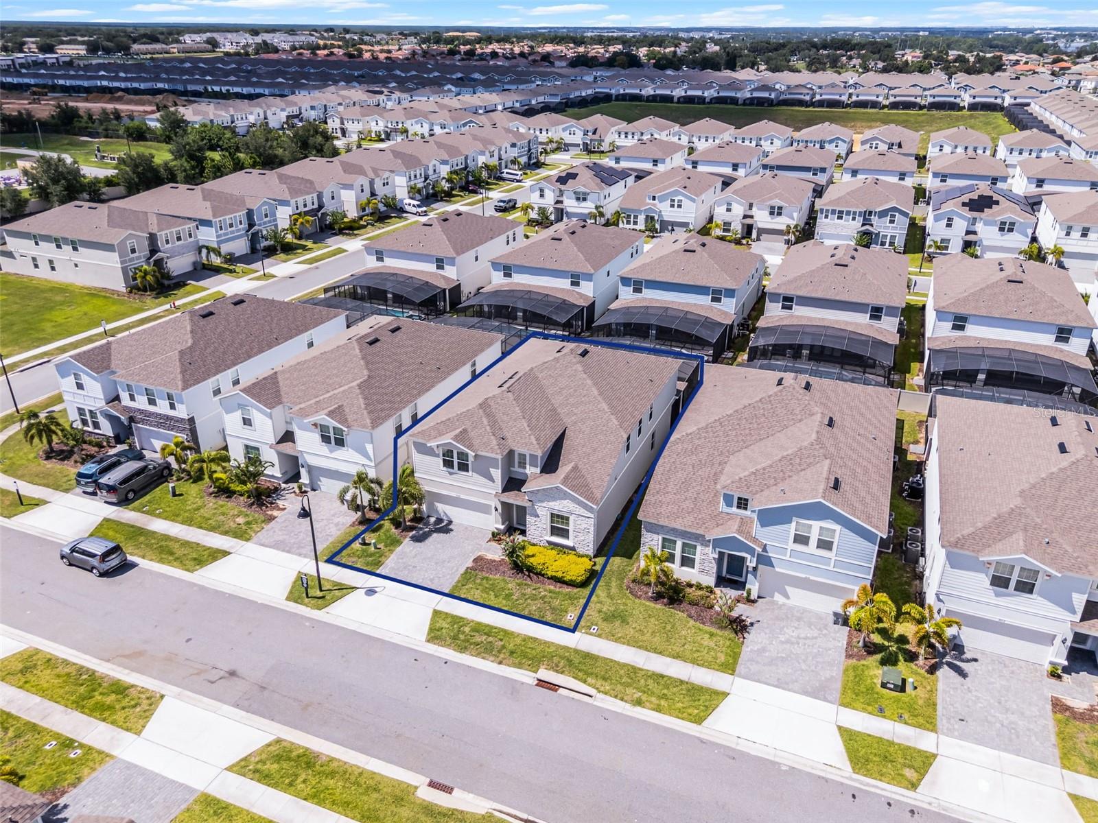 WINDSOR ISLAND RESORT - Residential
