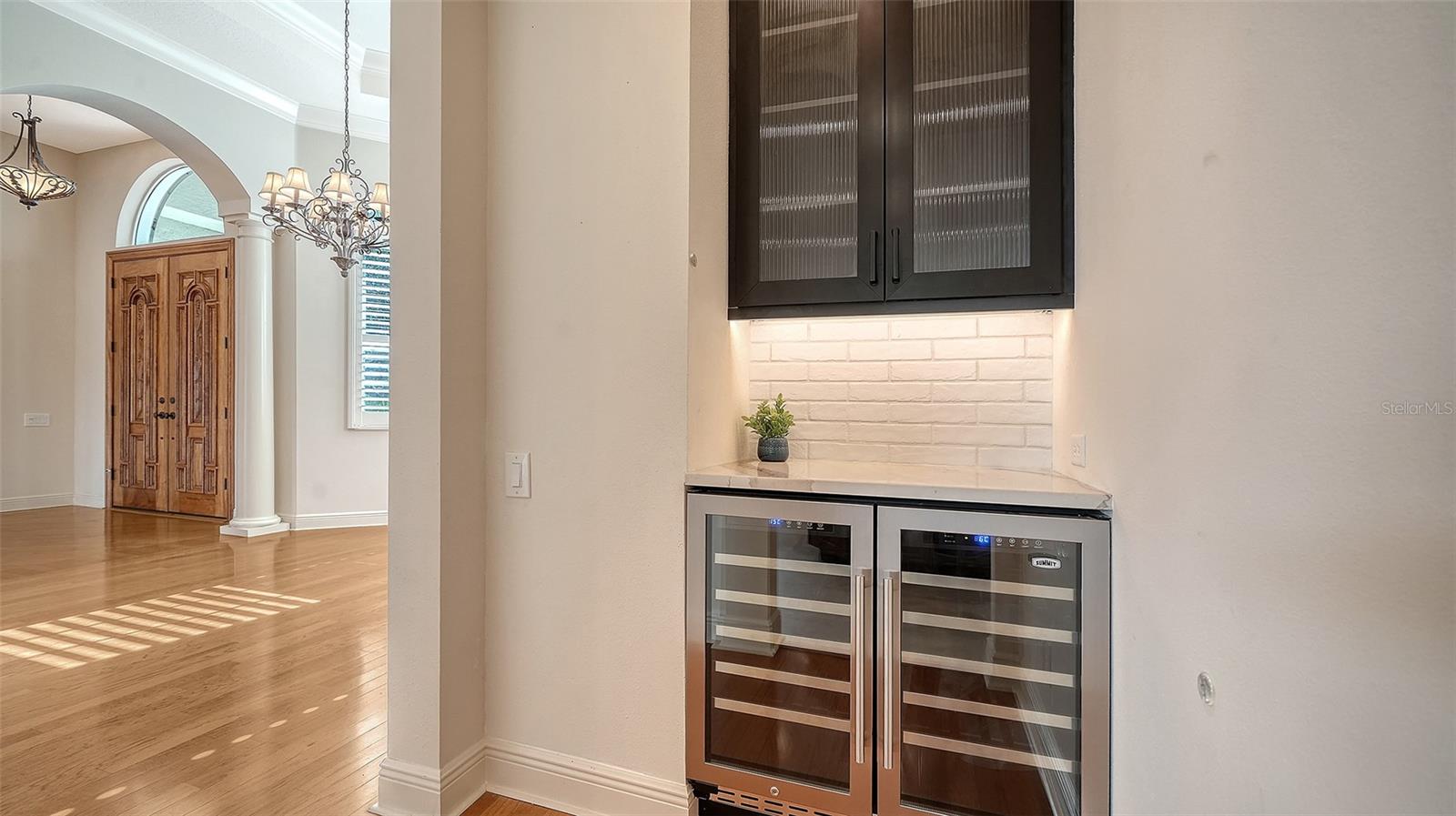 UNIVERSITY PARK & COUNTRY CLUB - Residential