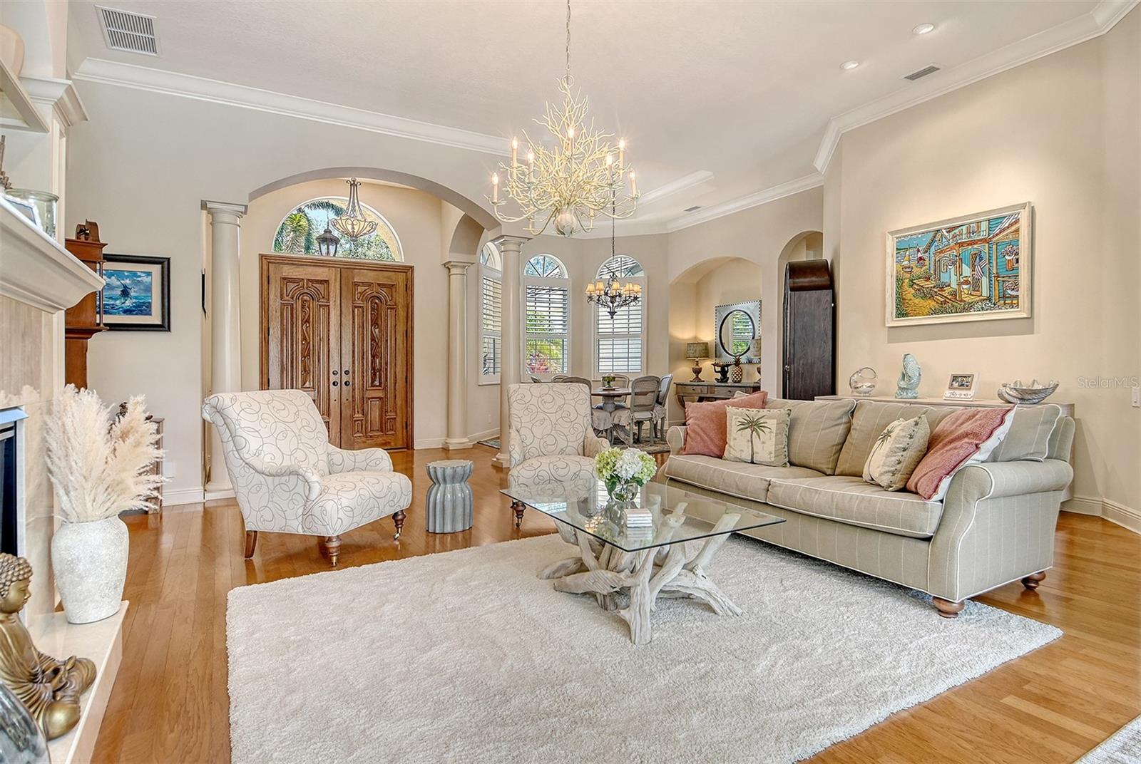 UNIVERSITY PARK & COUNTRY CLUB - Residential