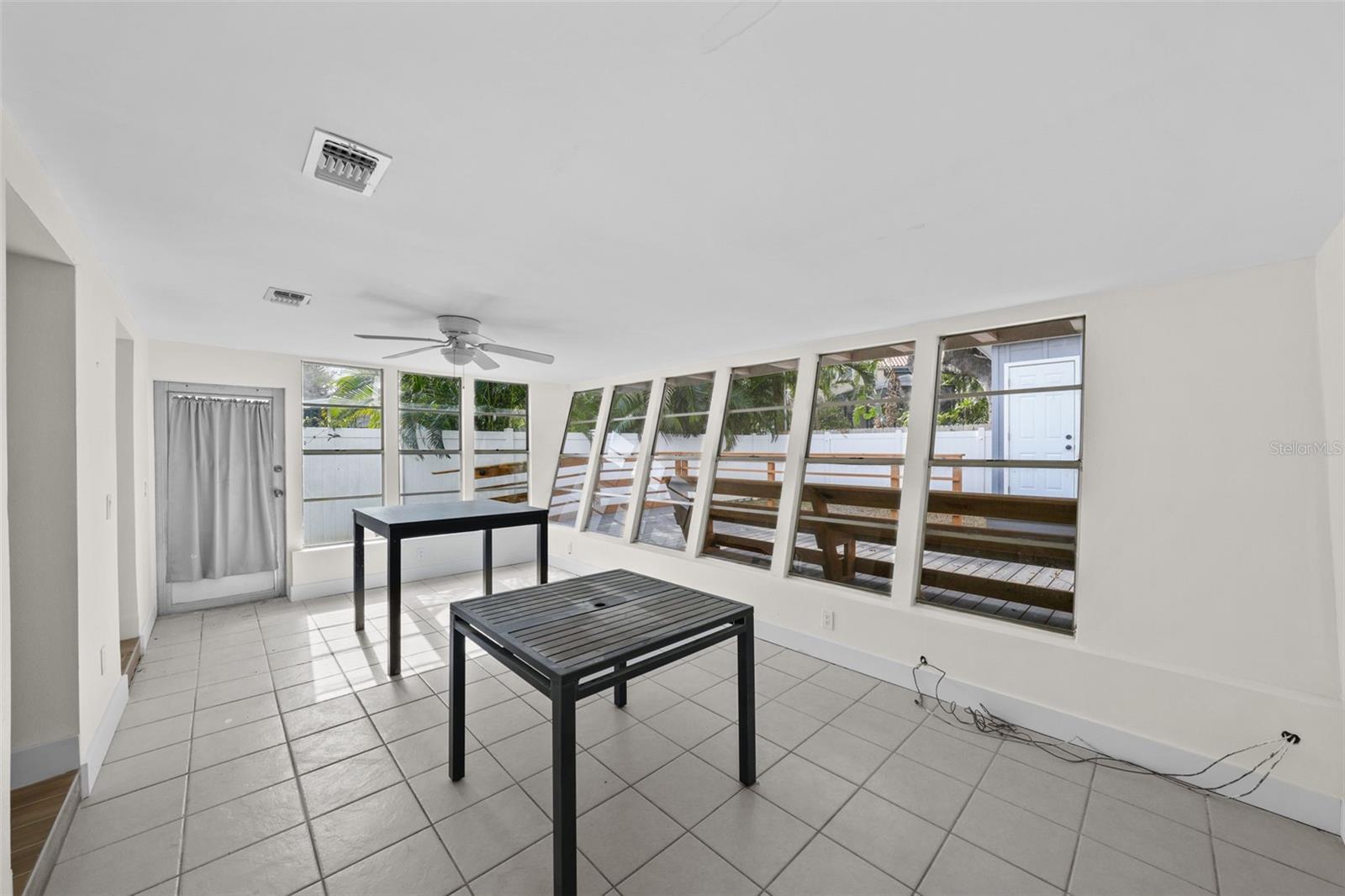 DAVIS ISLANDS - Residential