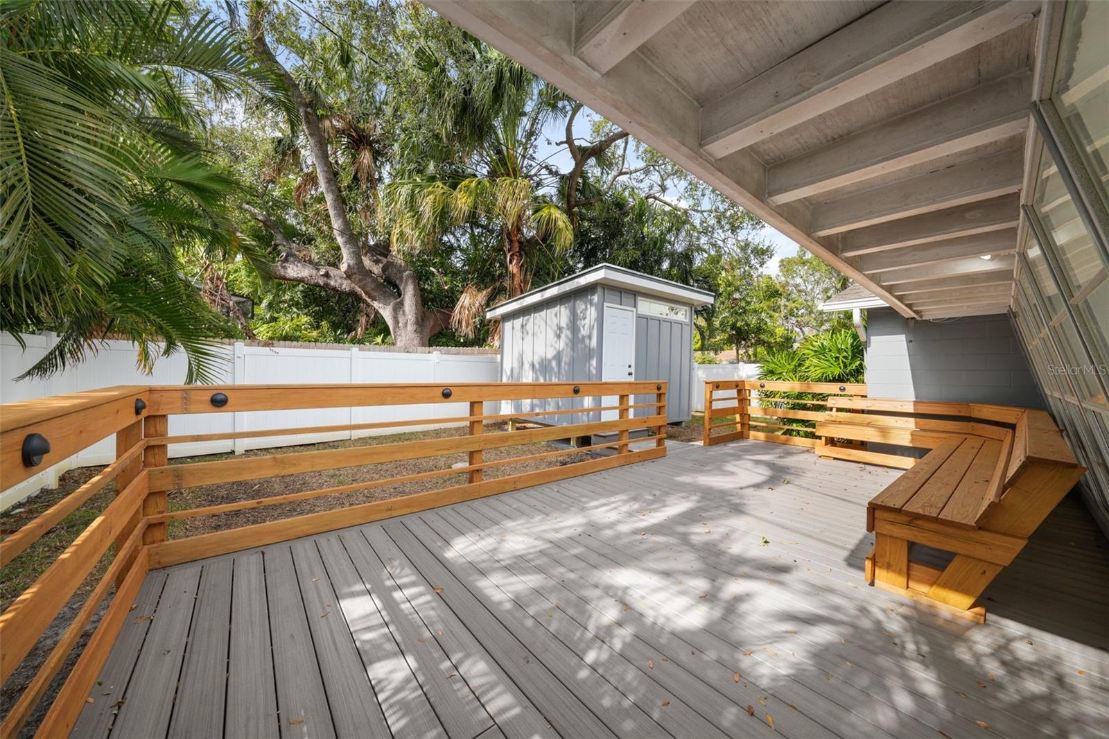 DAVIS ISLANDS - Residential