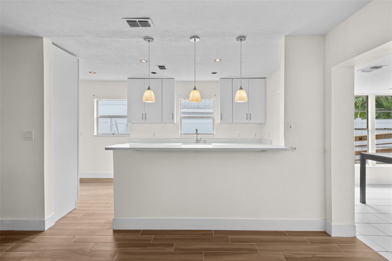 DAVIS ISLANDS - Residential