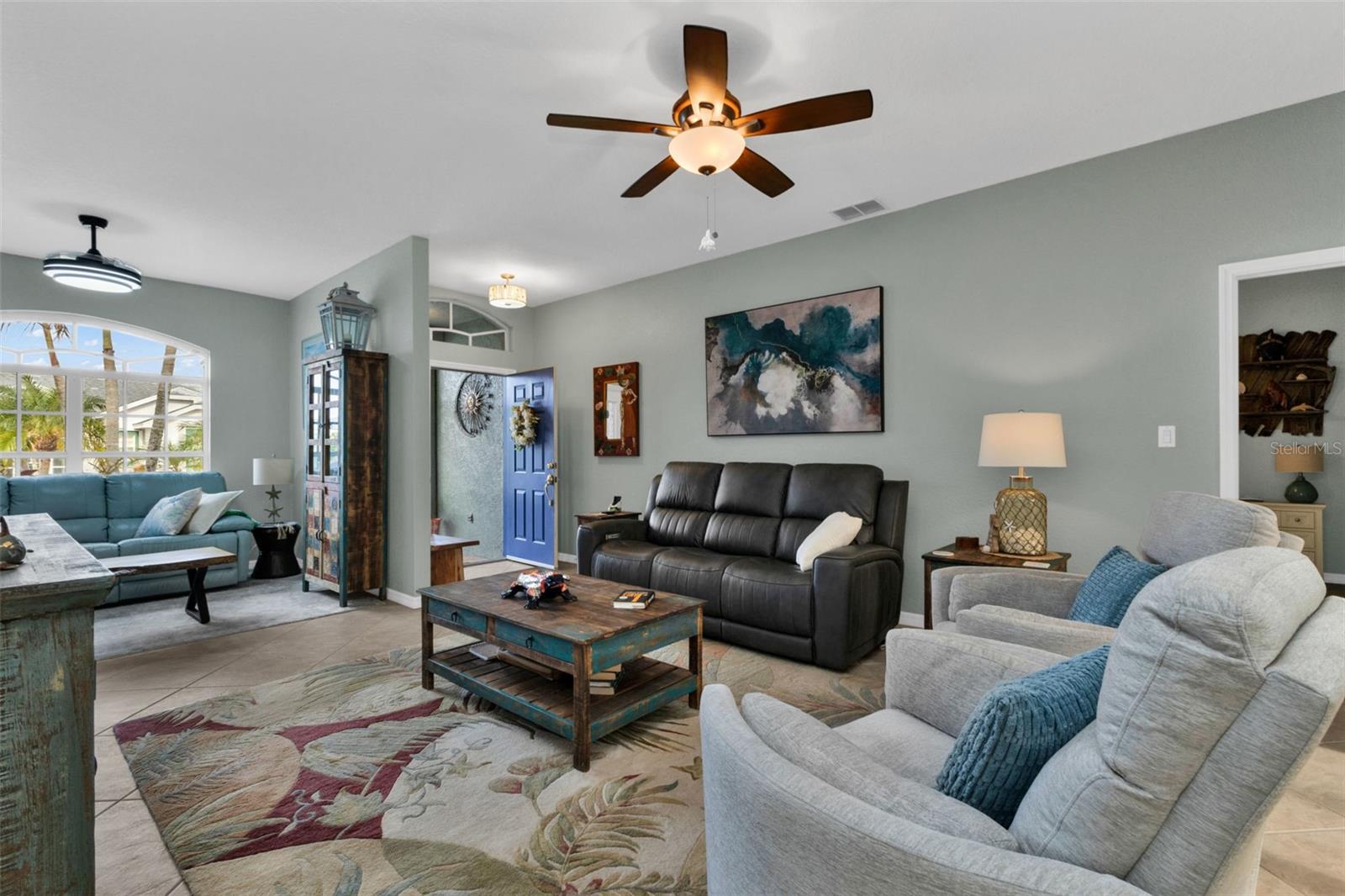 KINGS GATE - Residential