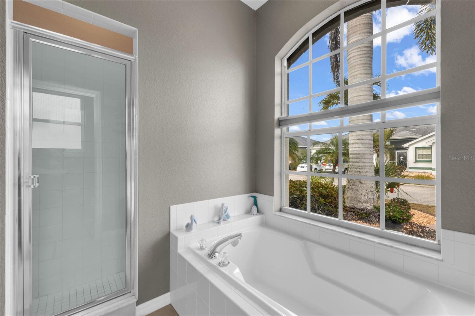 KINGS GATE - Residential