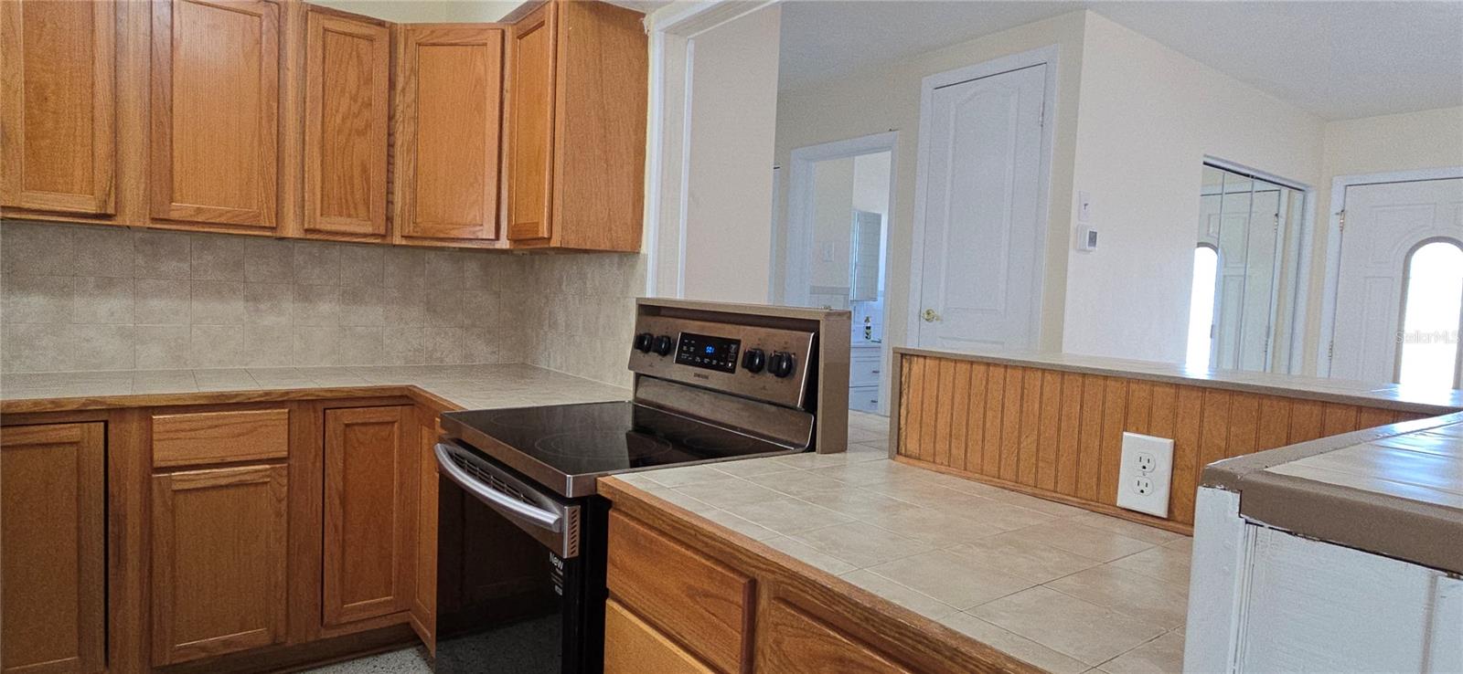 SPRING HILL - Residential