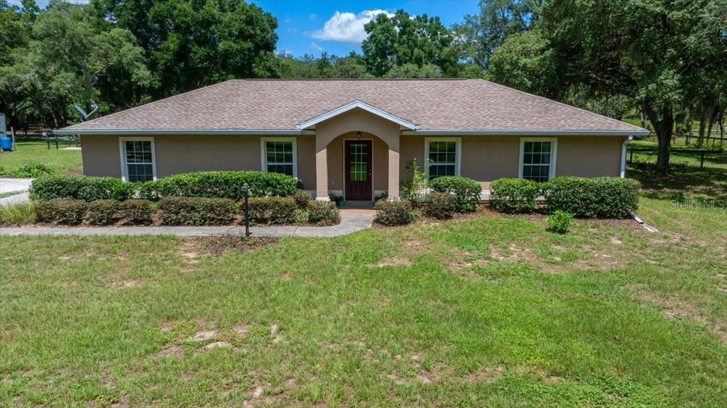 Photo of 3225 S Us Highway 41, Dunnellon, FL 34432 (MLS # OM704497)