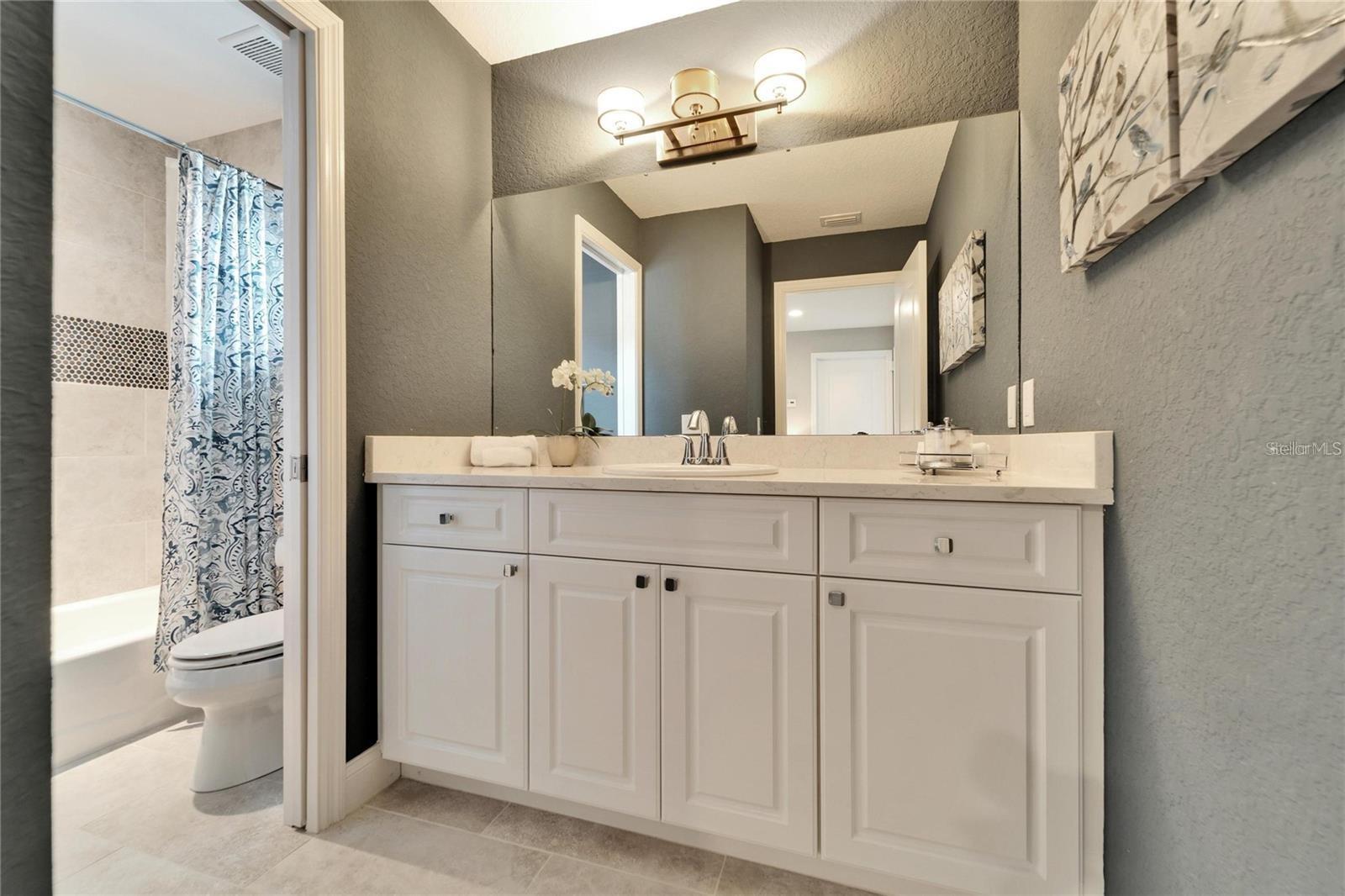 LAUREL GLEN PH 03 - Residential