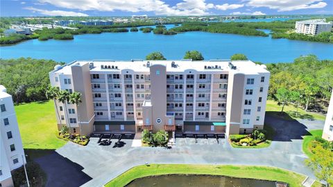 6495 SHORELINE DRIVE 8105 SEMINOLE FL 33708