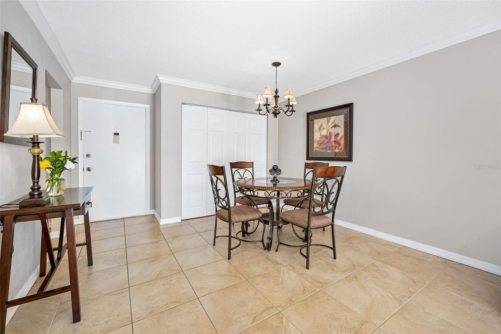 RIVERSIDE CONDO - Residential