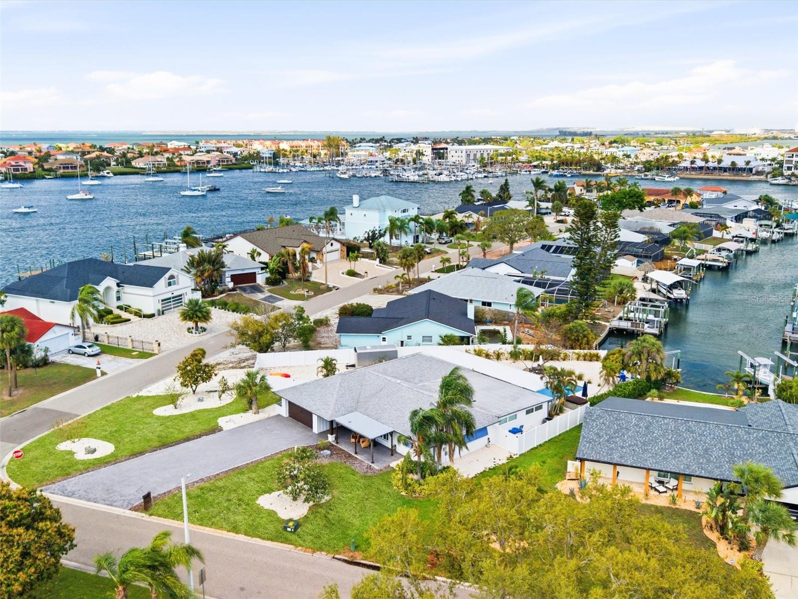 APOLLO BEACH UNIT 13 PT 2 - Residential