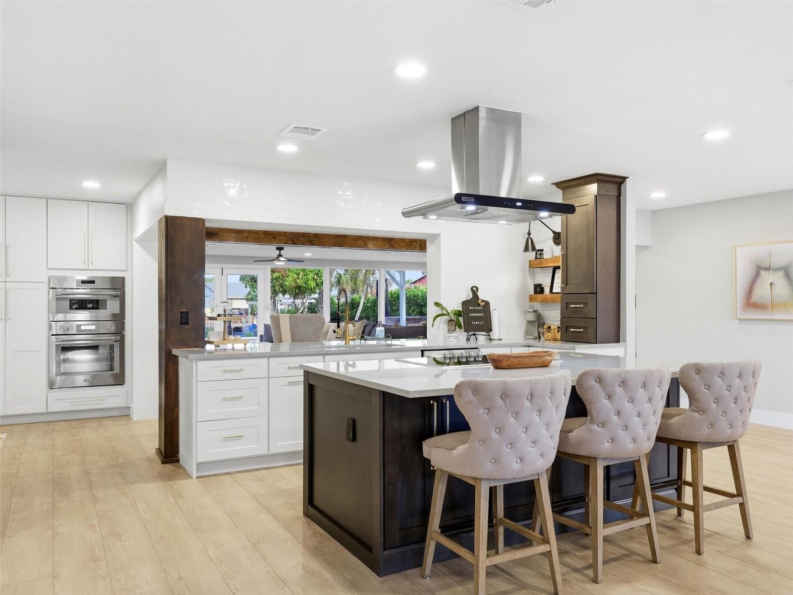 APOLLO BEACH UNIT 13 PT 2 - Residential