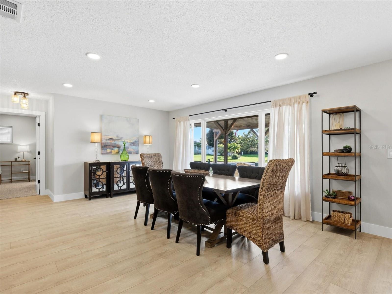 APOLLO BEACH UNIT 13 PT 2 - Residential