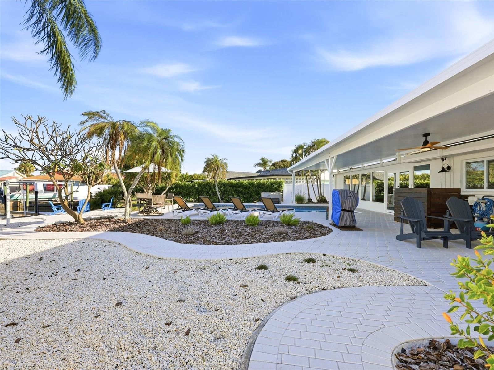 APOLLO BEACH UNIT 13 PT 2 - Residential