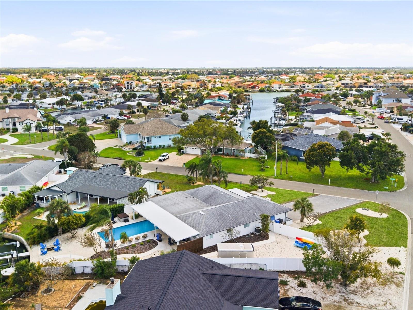 APOLLO BEACH UNIT 13 PT 2 - Residential