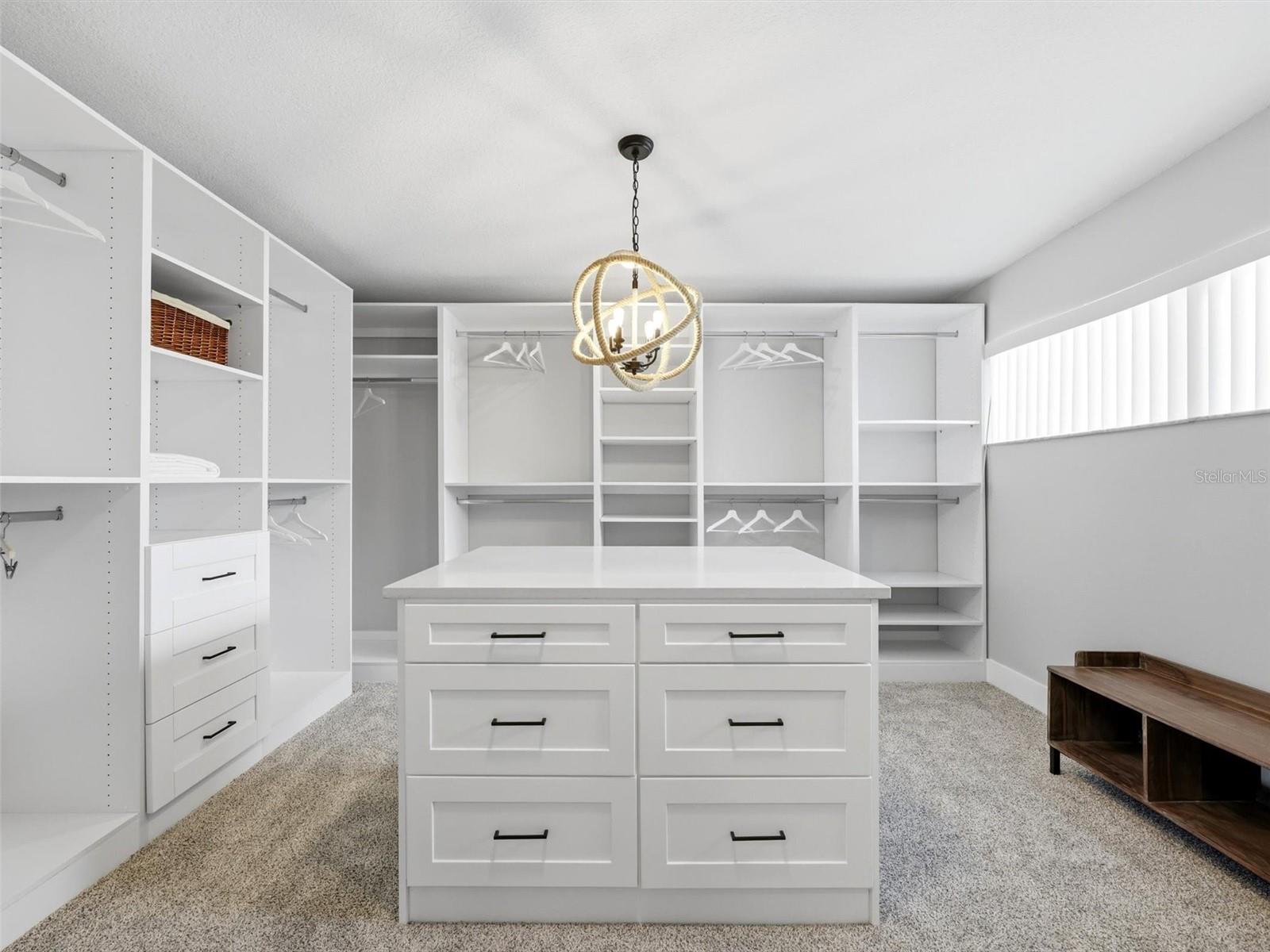 APOLLO BEACH UNIT 13 PT 2 - Residential