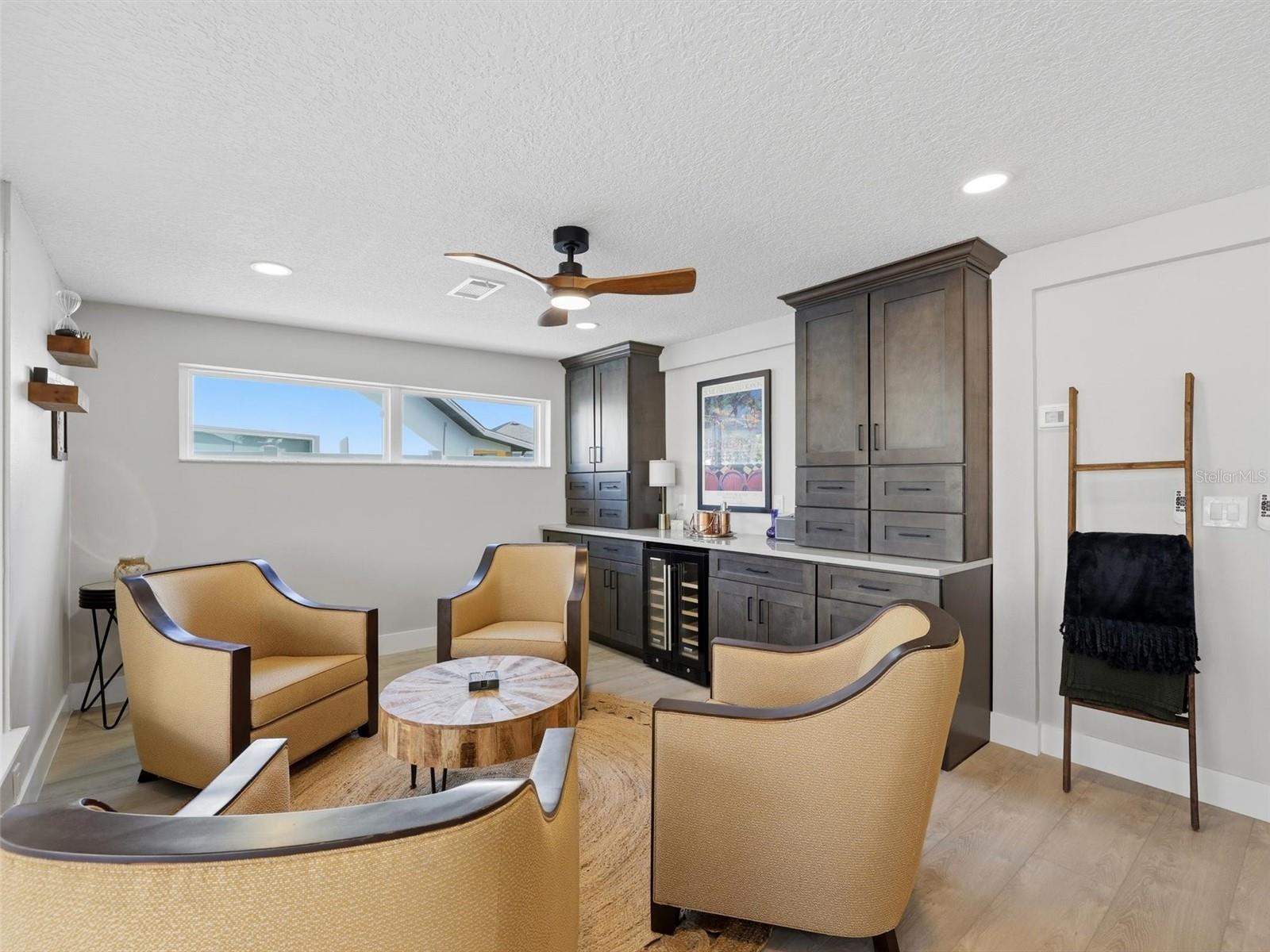 APOLLO BEACH UNIT 13 PT 2 - Residential