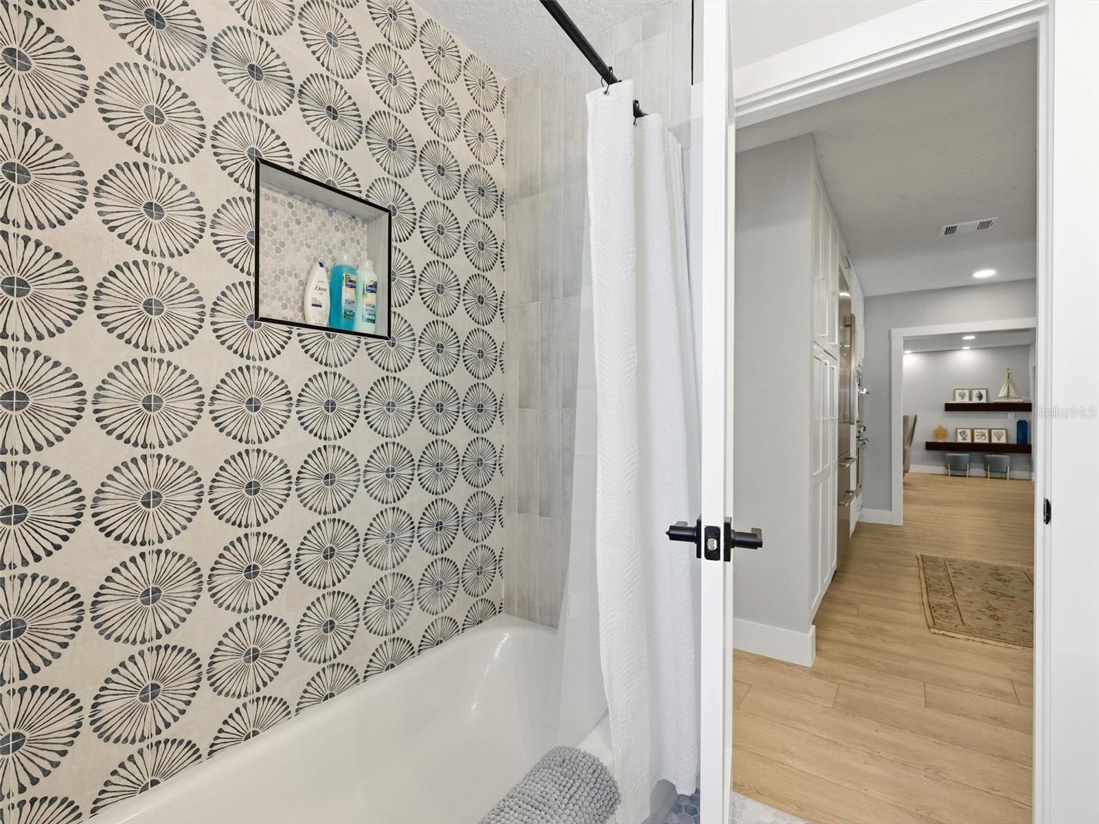 APOLLO BEACH UNIT 13 PT 2 - Residential