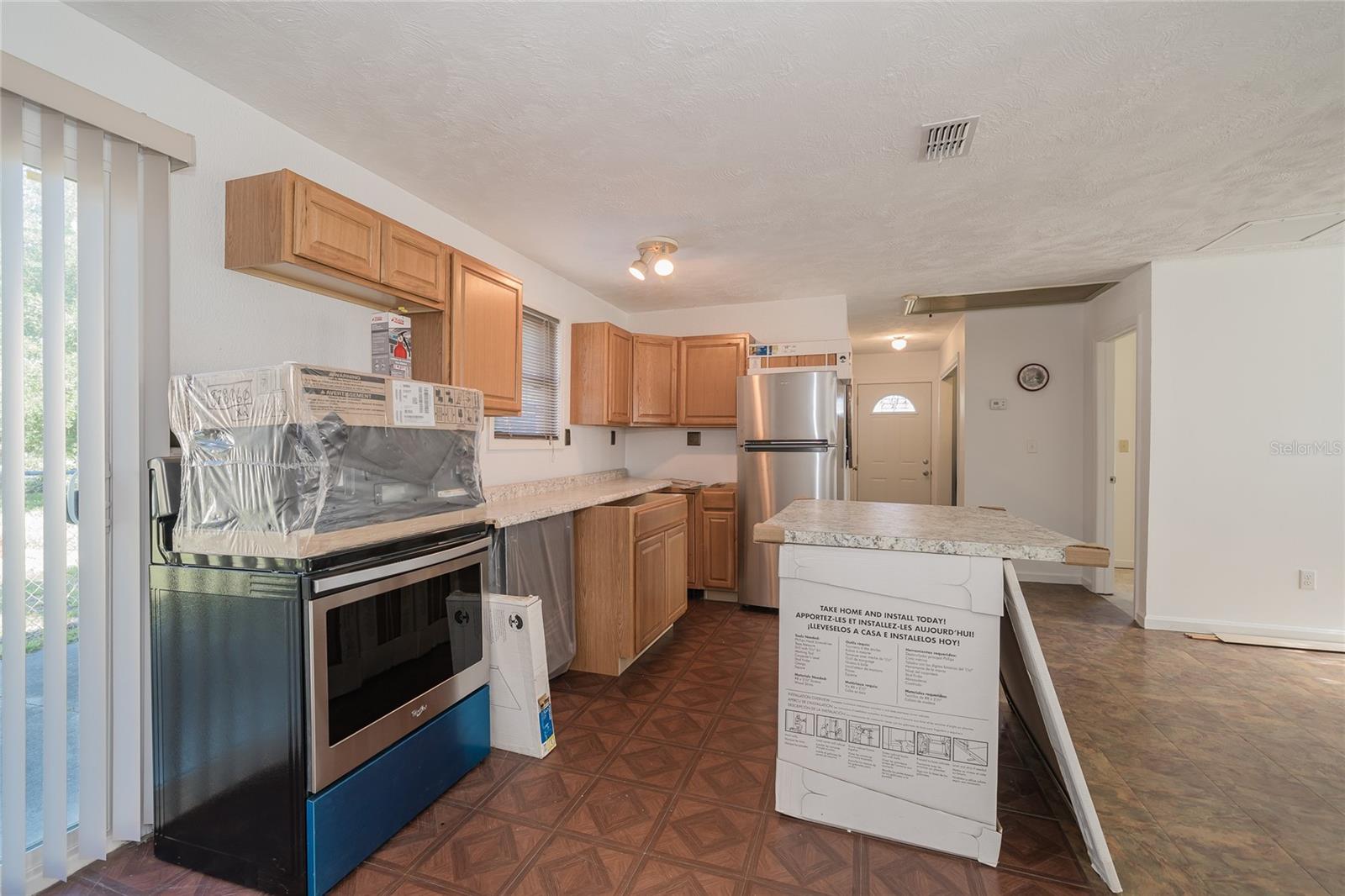 TANGERINE ESTATES - Residential