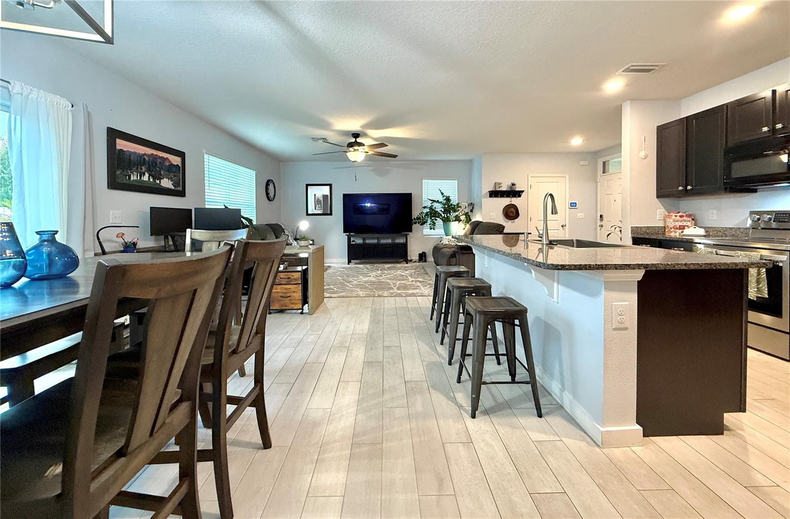 SILVERSTONE SOUTH - Residential