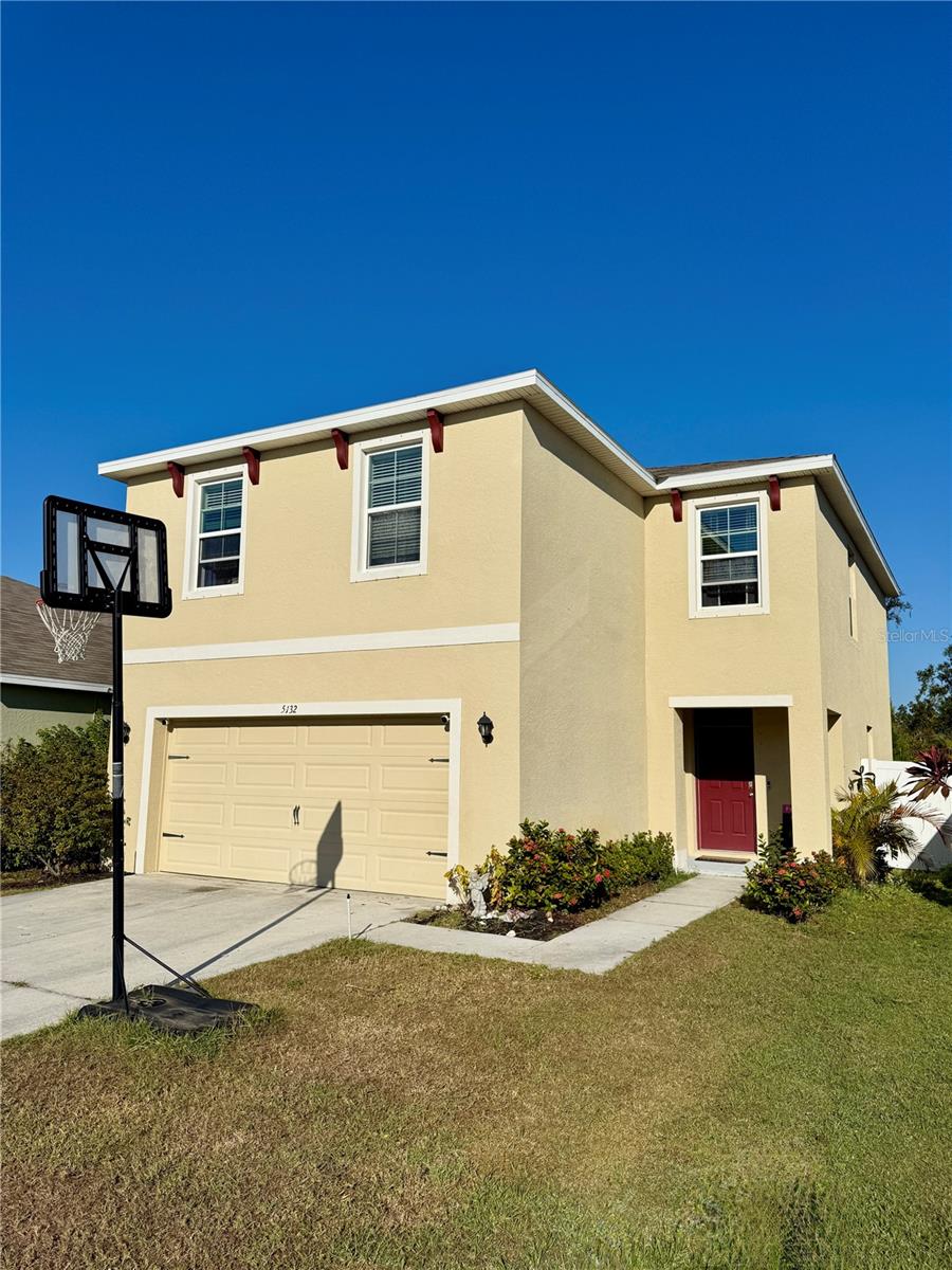 SILVERSTONE SOUTH - Residential