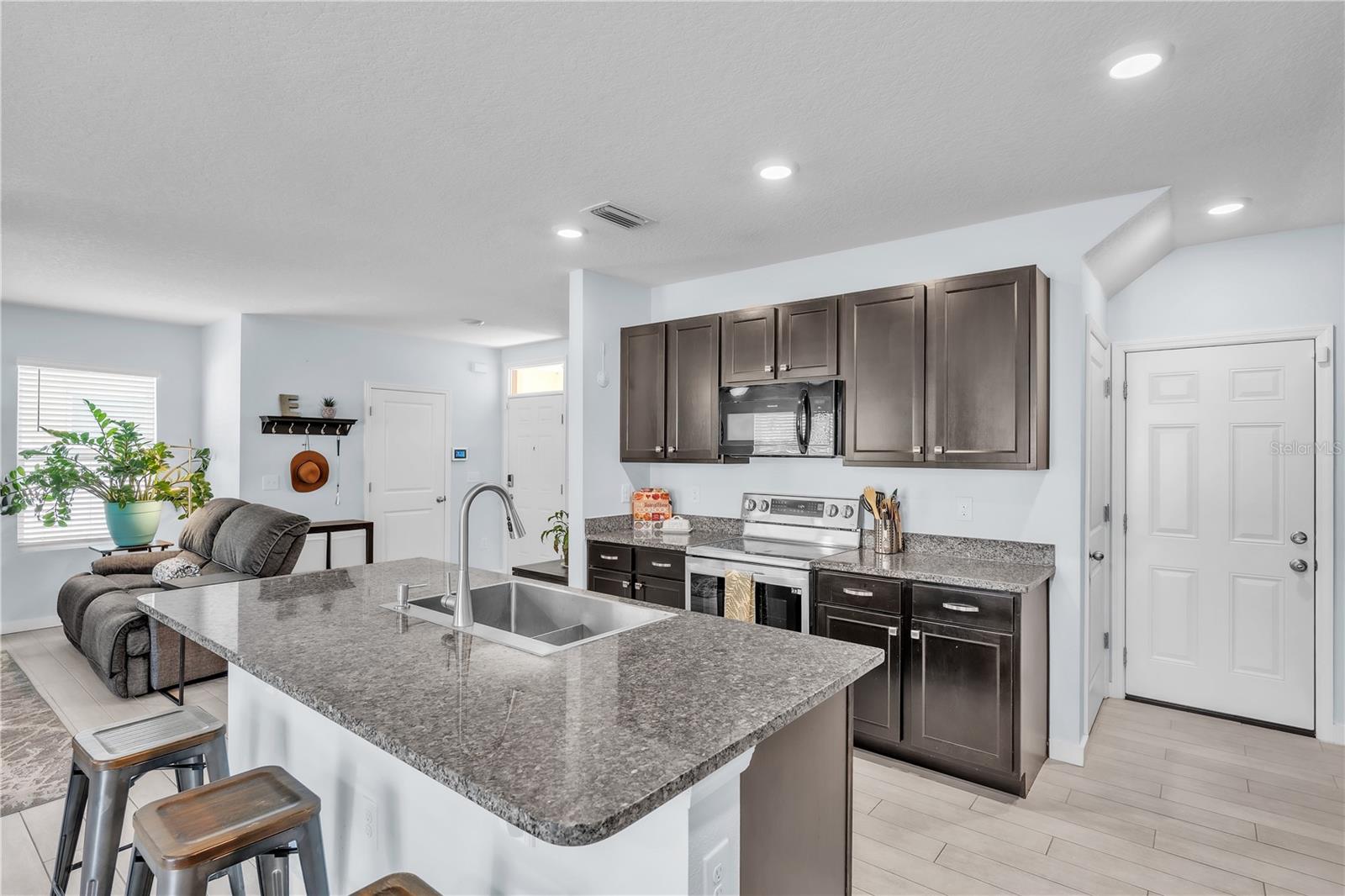 SILVERSTONE SOUTH - Residential