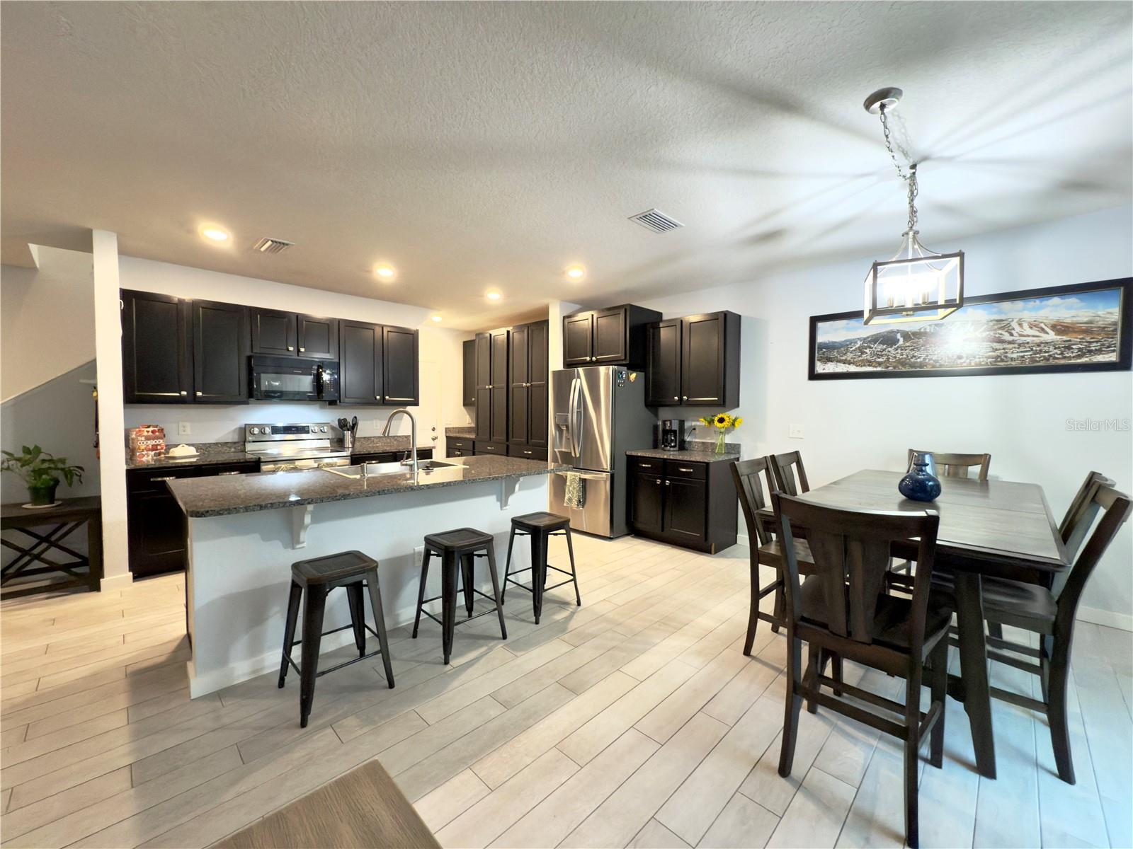 SILVERSTONE SOUTH - Residential