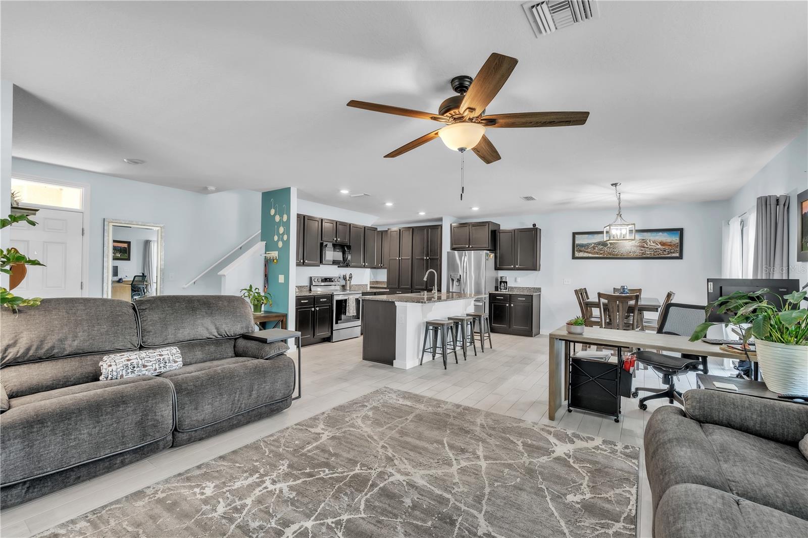 SILVERSTONE SOUTH - Residential