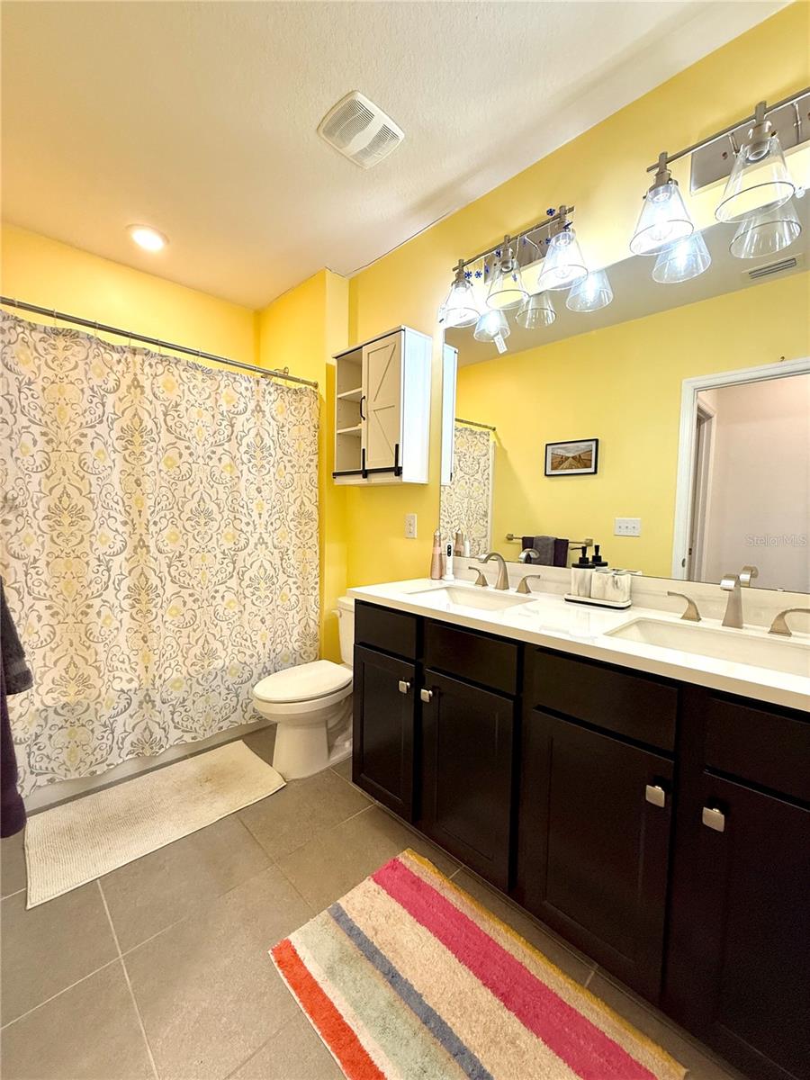 SILVERSTONE SOUTH - Residential