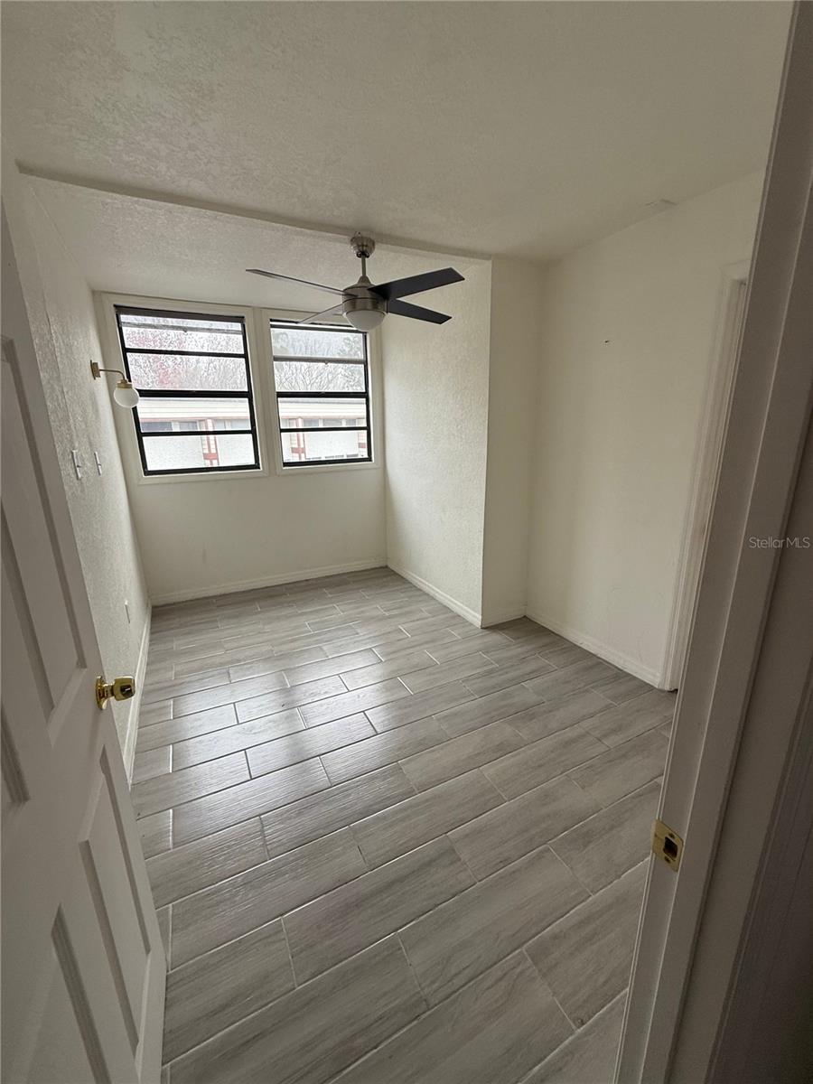 3977 CRAYRICH CIRCLE C-1