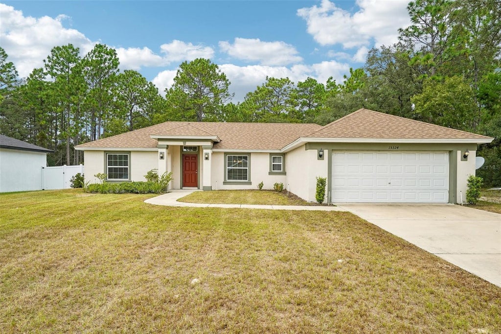 Photo of 15324 SW 60th Circle, Ocala, FL 34473 (MLS # O6447543)