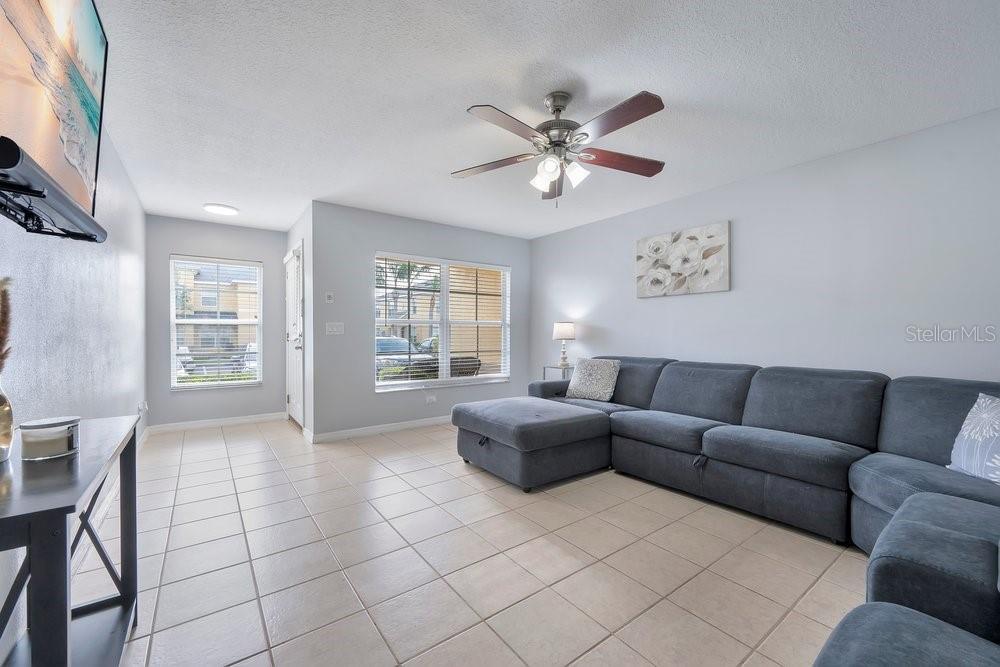 COBBLESTONE LANDING TWNHMS CONDO - Residential