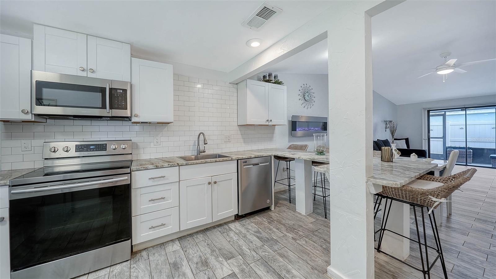 CORDOVA VILLAS CONDO - Residential