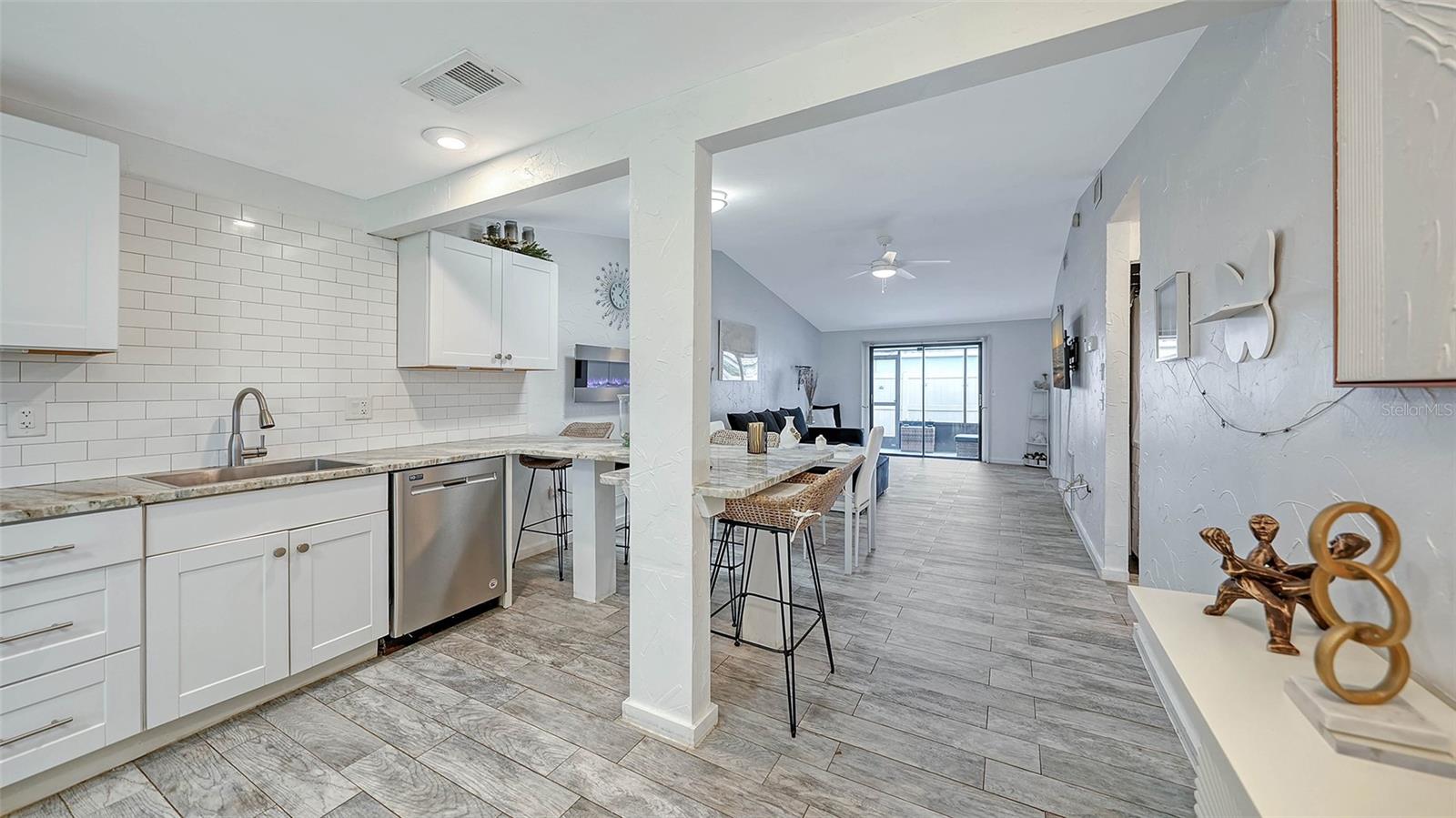 CORDOVA VILLAS CONDO - Residential