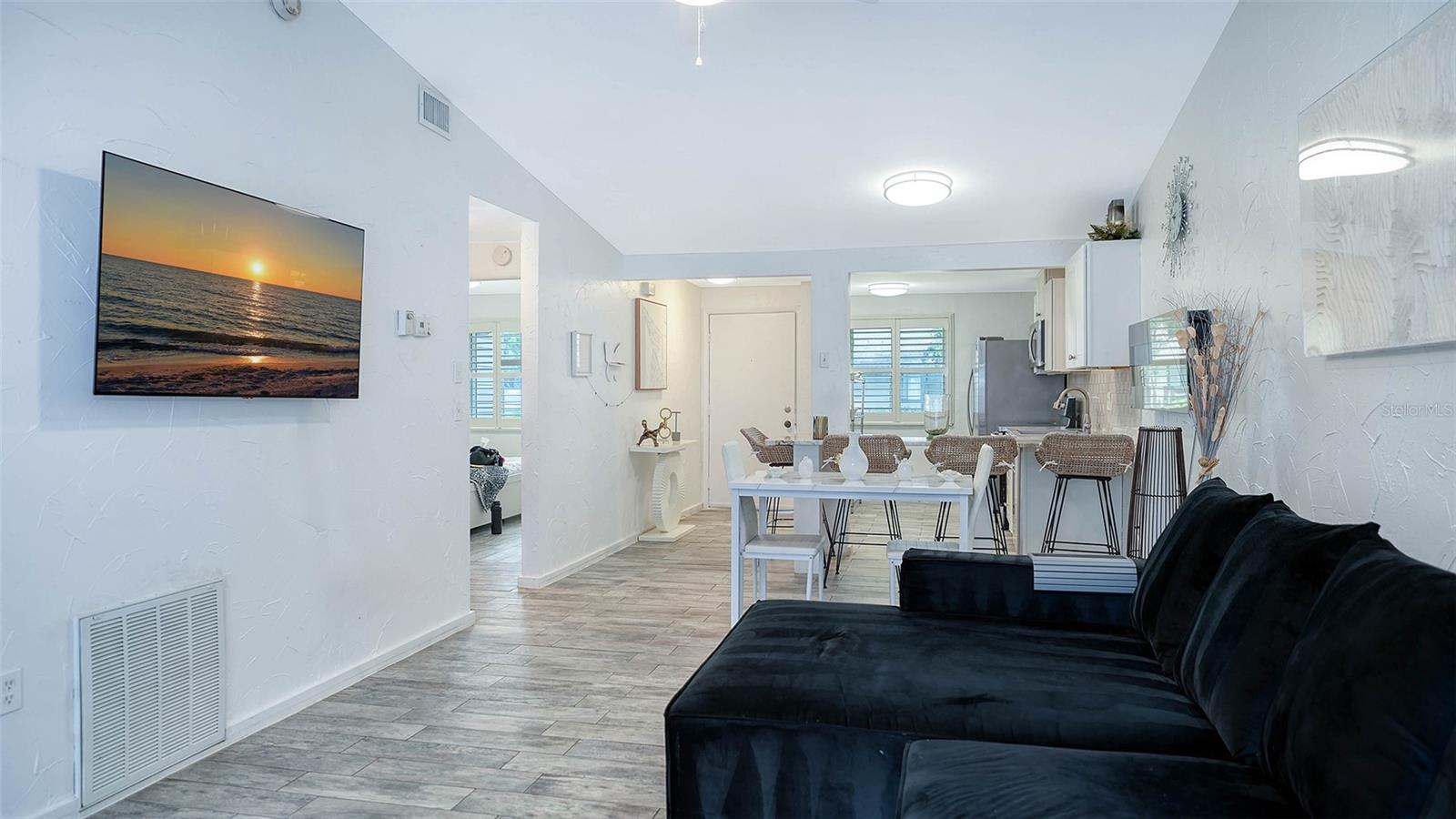 CORDOVA VILLAS CONDO - Residential