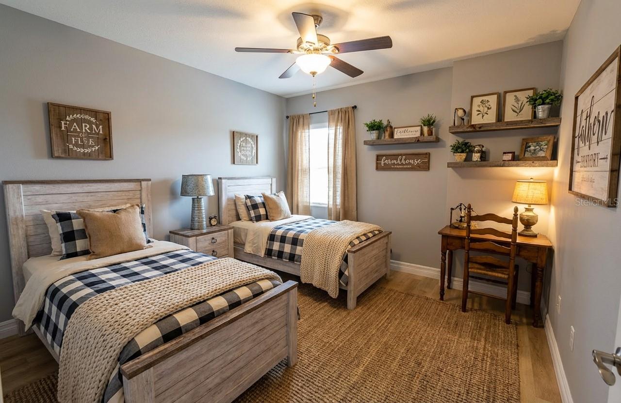 BROADWAY PROMENADE - Residential