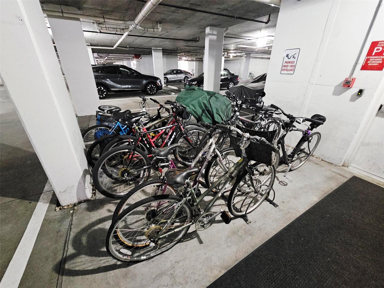 BROADWAY PROMENADE - Residential