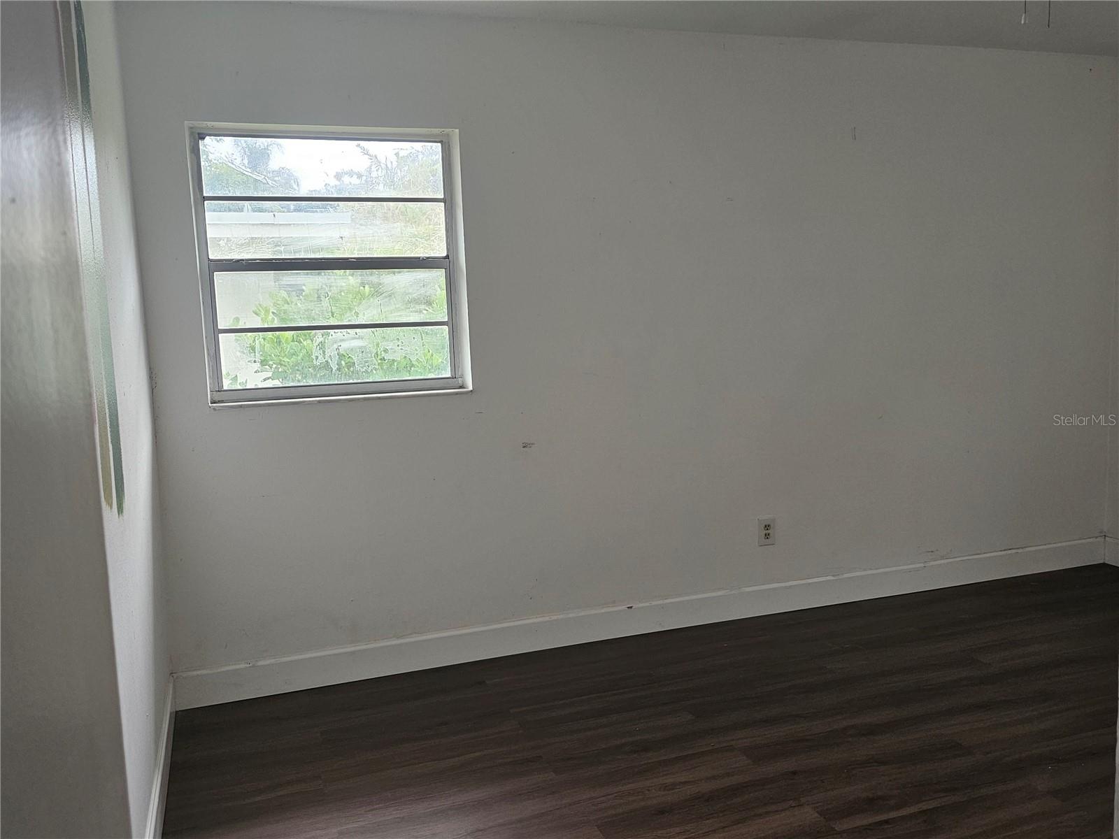 KILLARNEY CIRCLE - Residential
