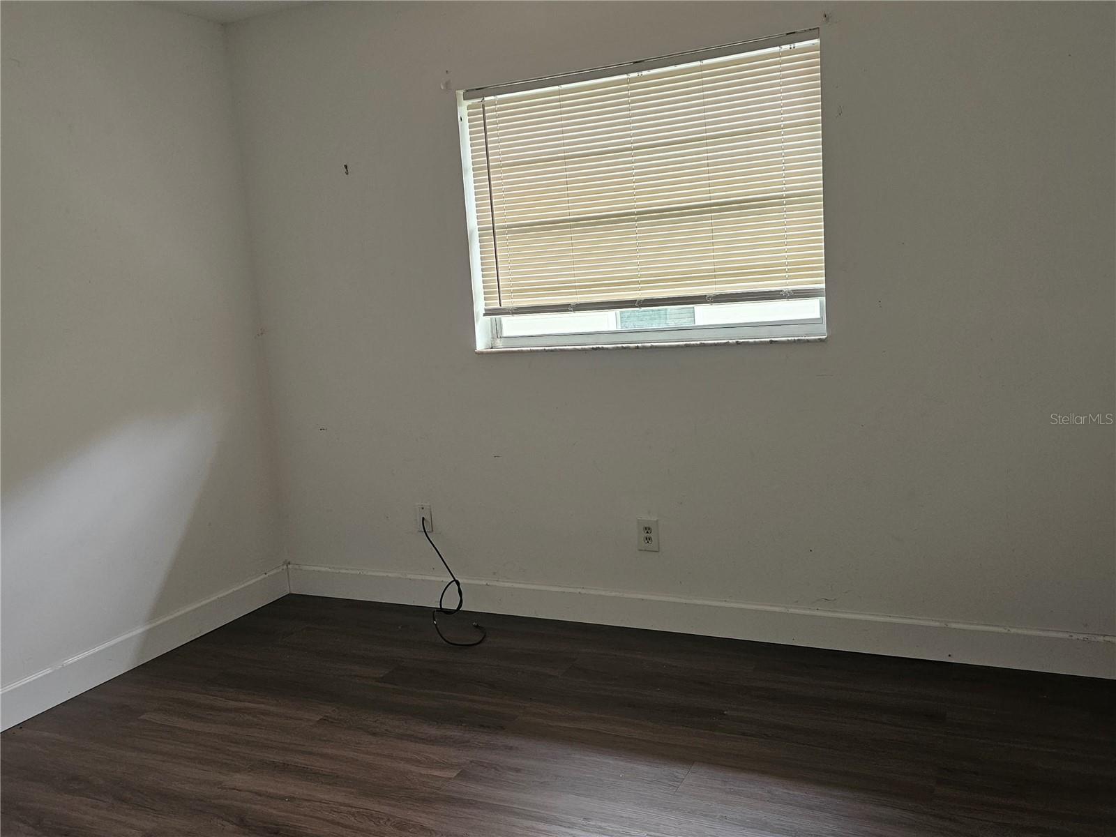 KILLARNEY CIRCLE - Residential