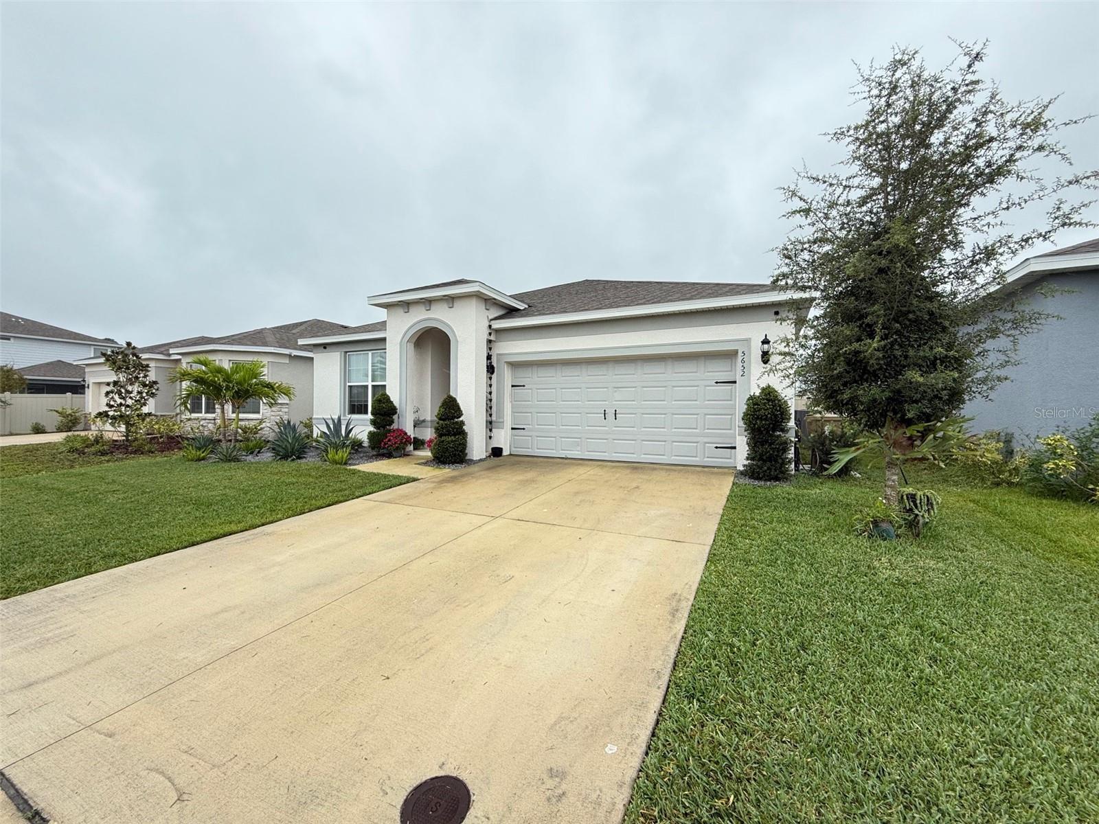 5652 ARBORVISTA DRIVE