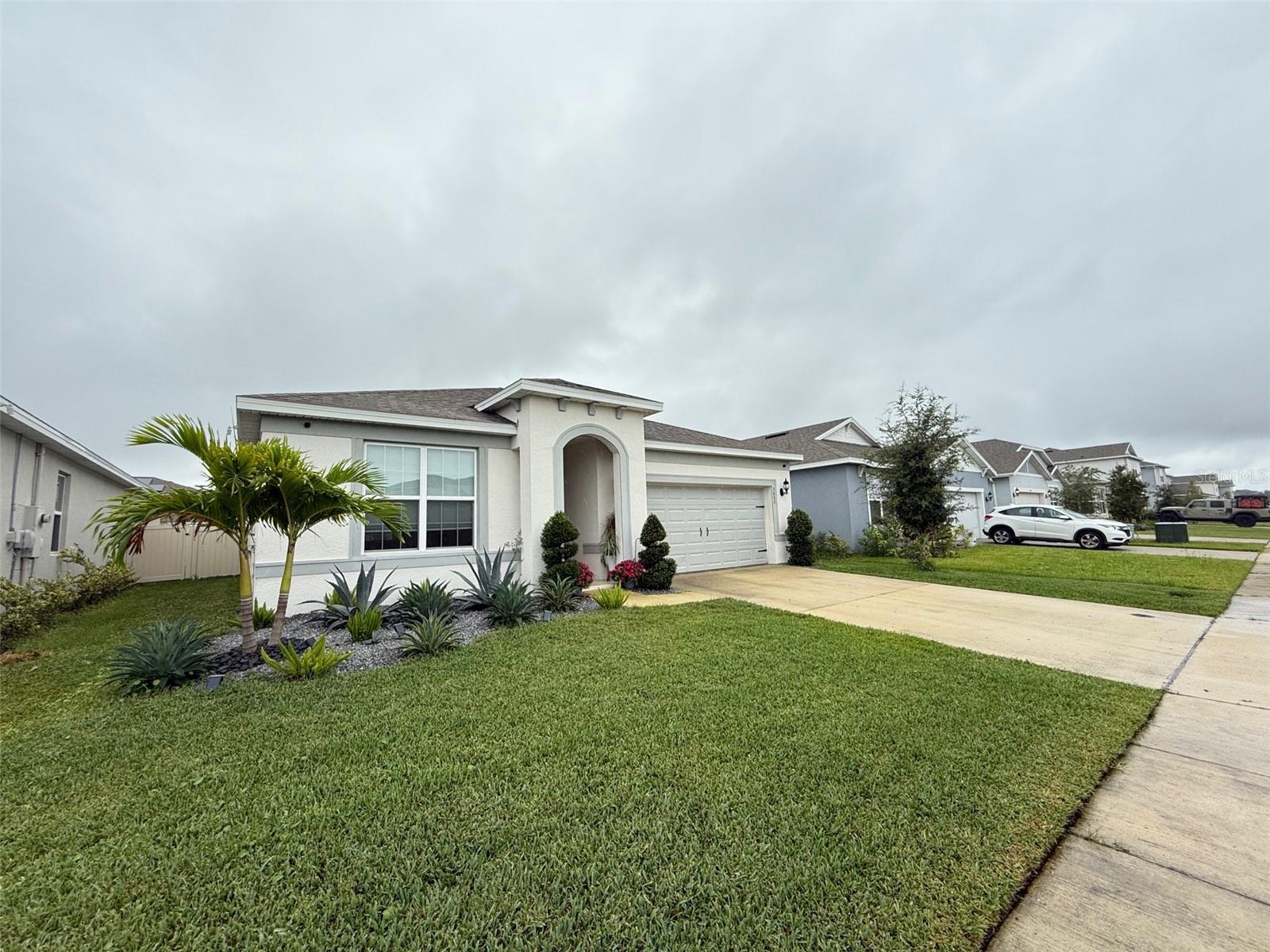 5652 ARBORVISTA DRIVE