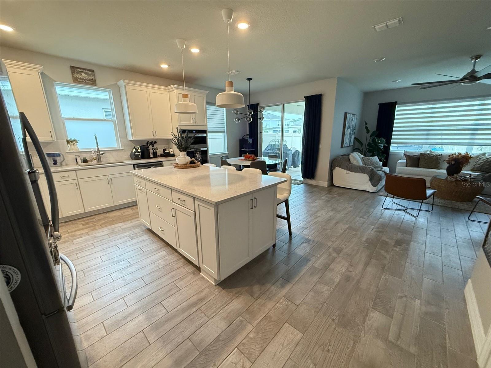 5652 ARBORVISTA DRIVE