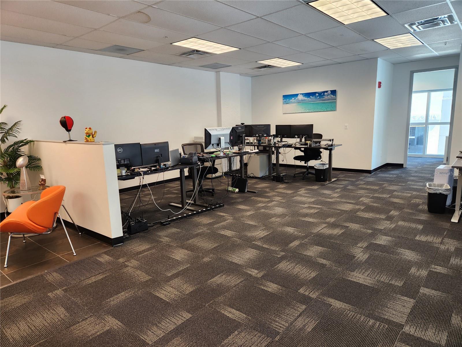 GRAND CENTRAL AT KENNEDY OFFIC - Commercial Lease