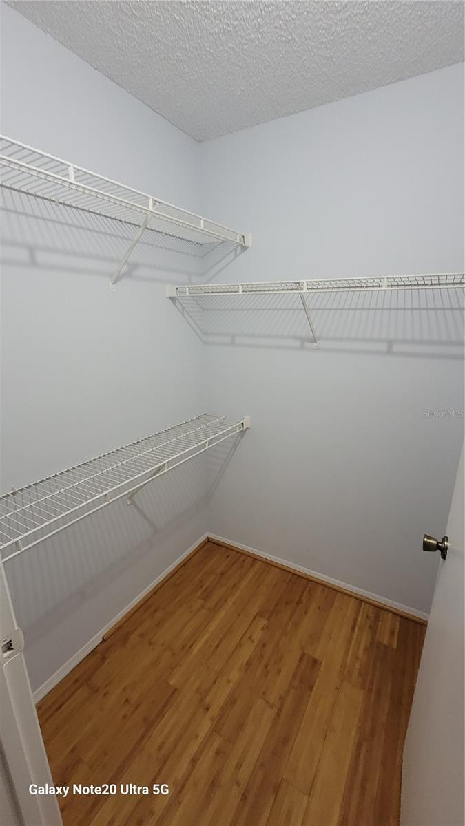 LANDINGS OF TAMPA - Residential Lease