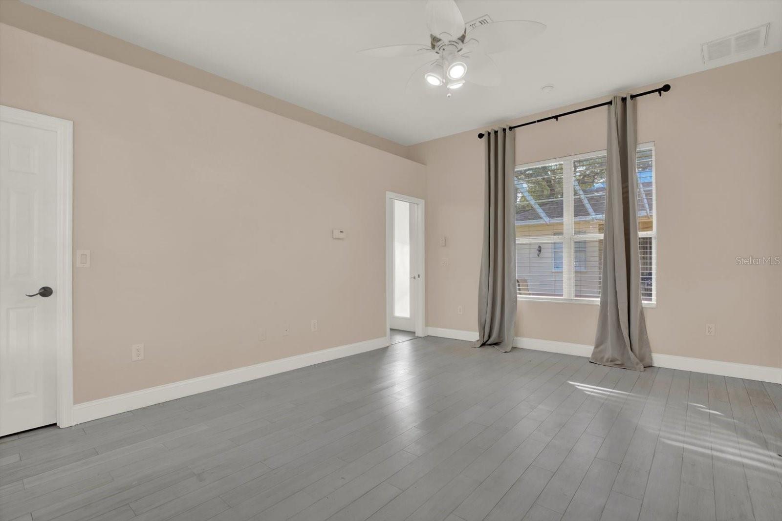 PRIMROSE LANE - Residential