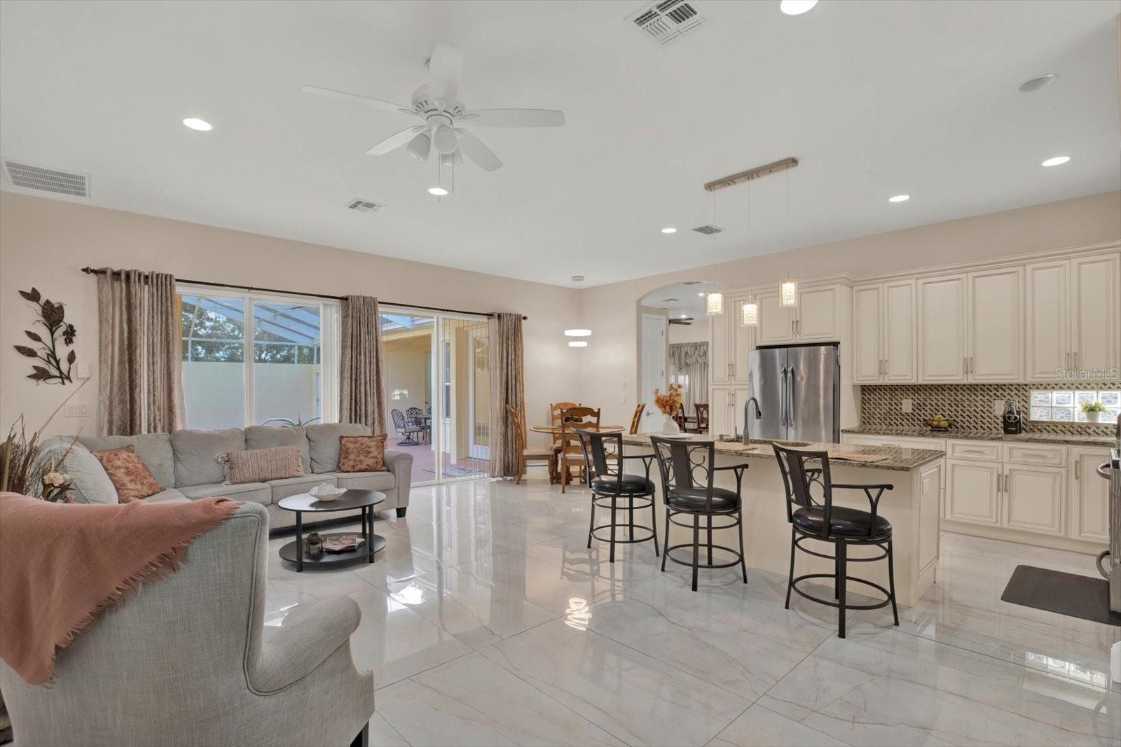 PRIMROSE LANE - Residential