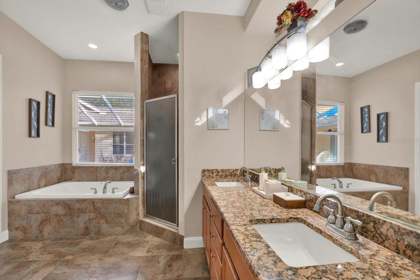 PRIMROSE LANE - Residential