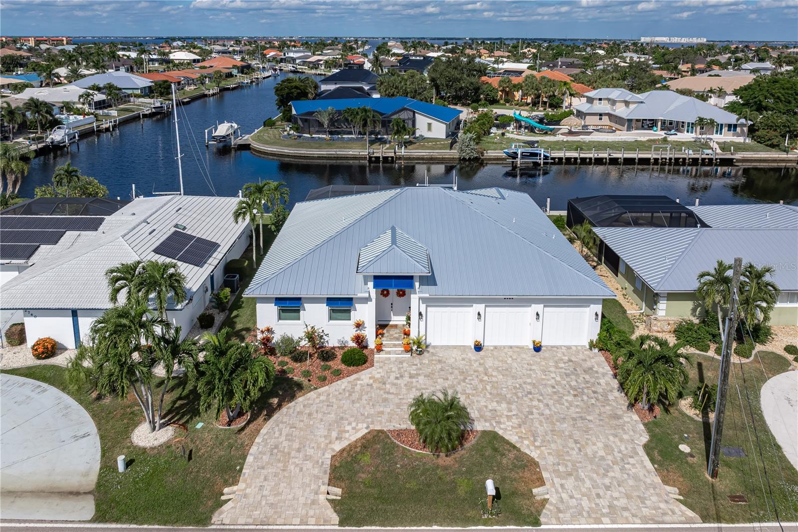 PUNTA GORDA ISLES SEC 02 - Residential